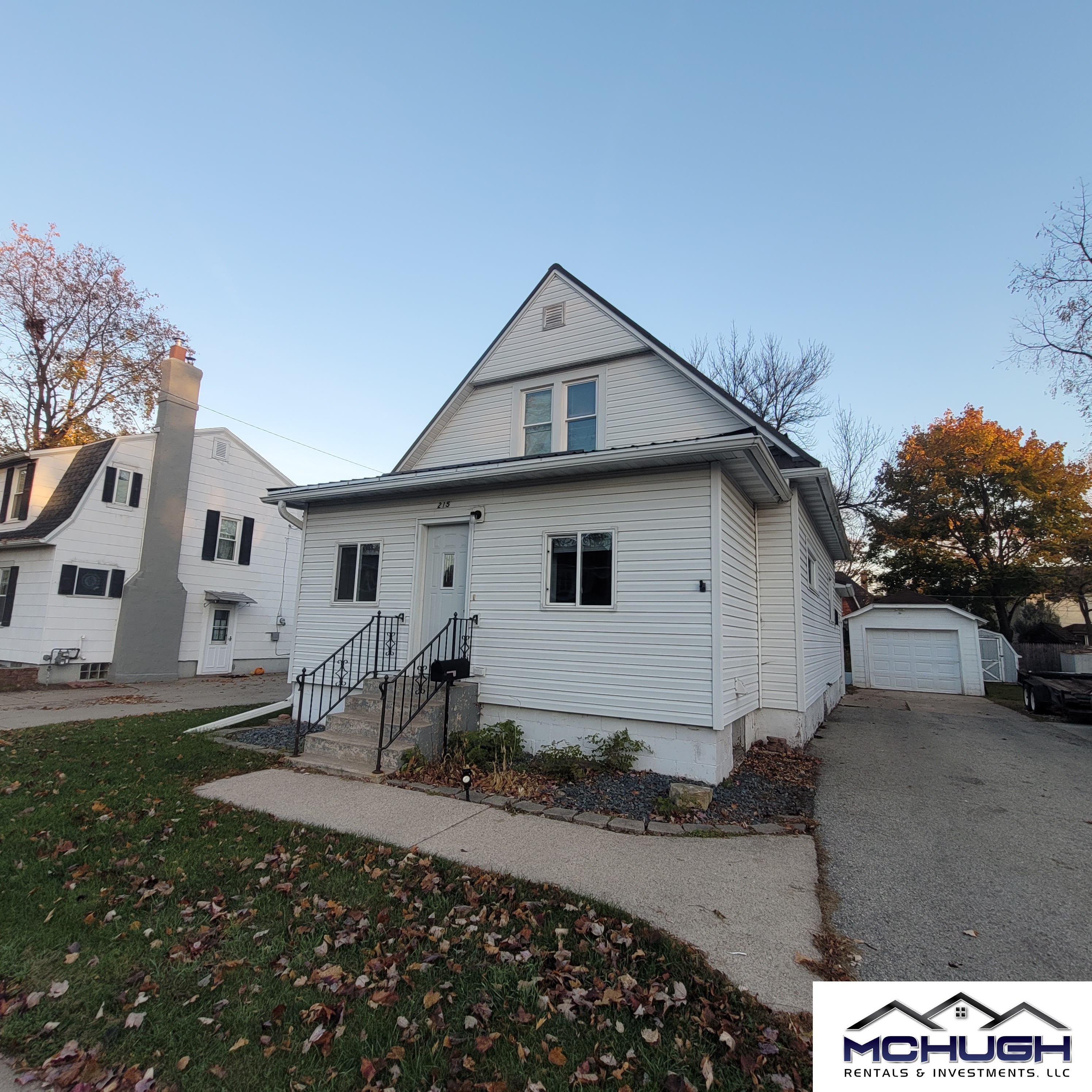 215 W Quincy